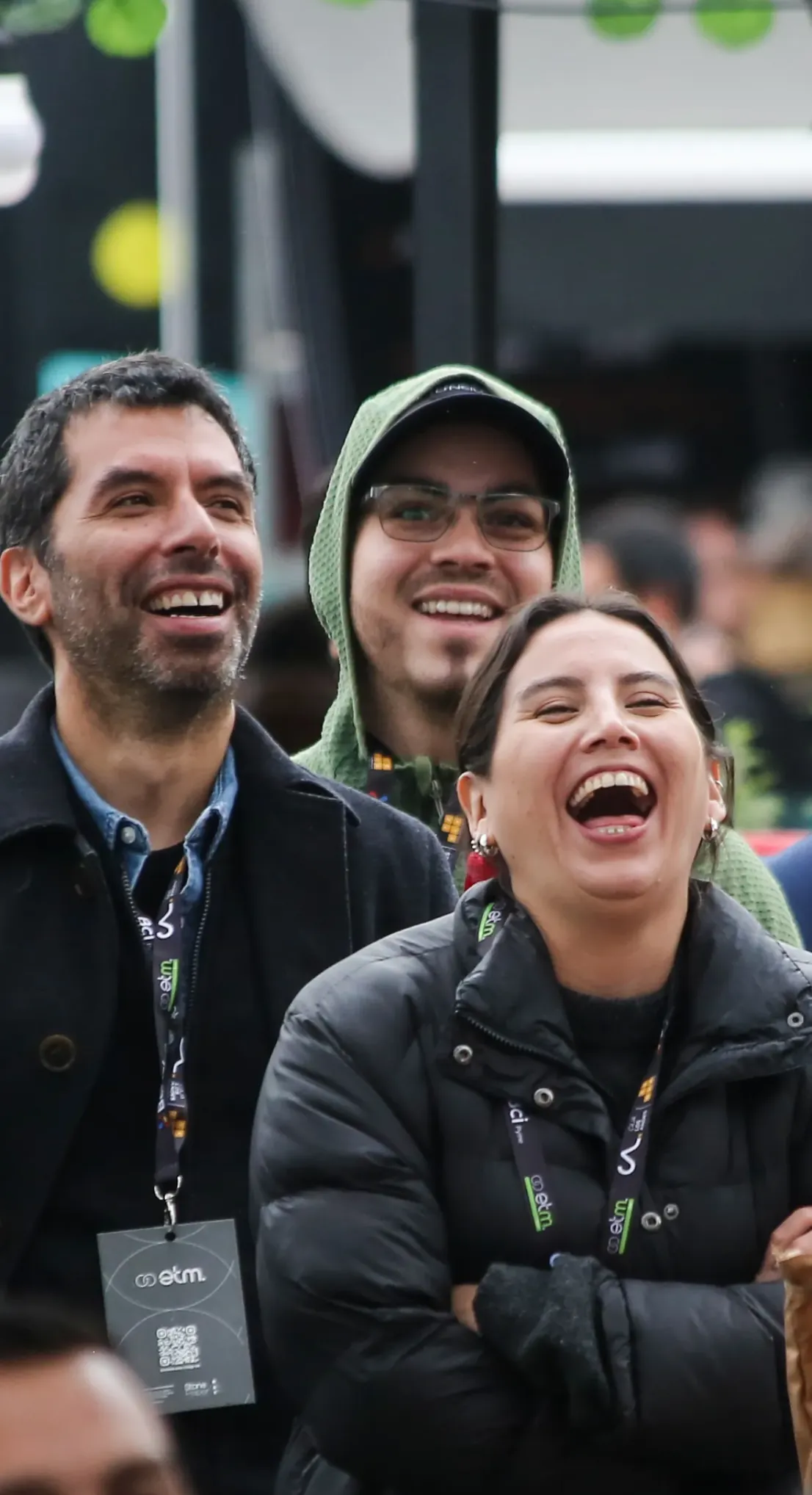 Asistentes del EtMday haciéndose una foto